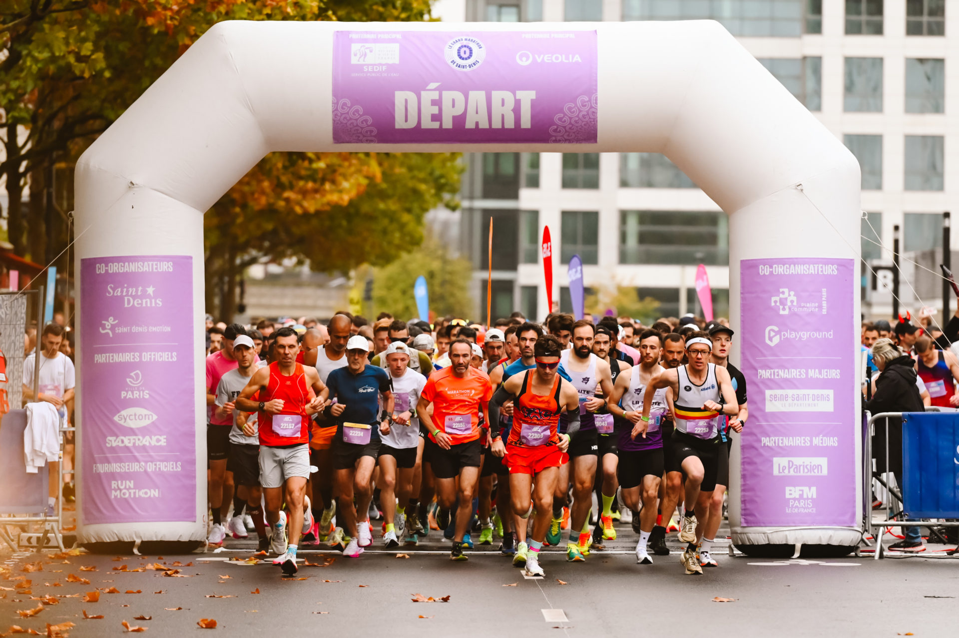 Le Grand Marathon De Saint Denis Pdf Laura Jonin 1268